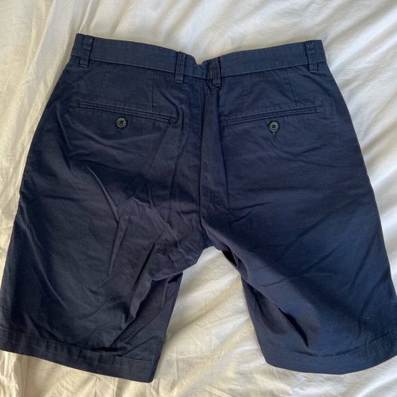 Reiss Khaki Navy Shorts / Size 30 Waist - Picture 2 of 3